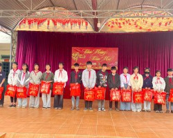 RỘN RÀNG HOẠT ĐỘNG LAO ĐỘNG TÔN TẠO CẢNH QUAN TRƯỜNG LỚP CHÀO ĐÓN MÙA XUÂN MỚI