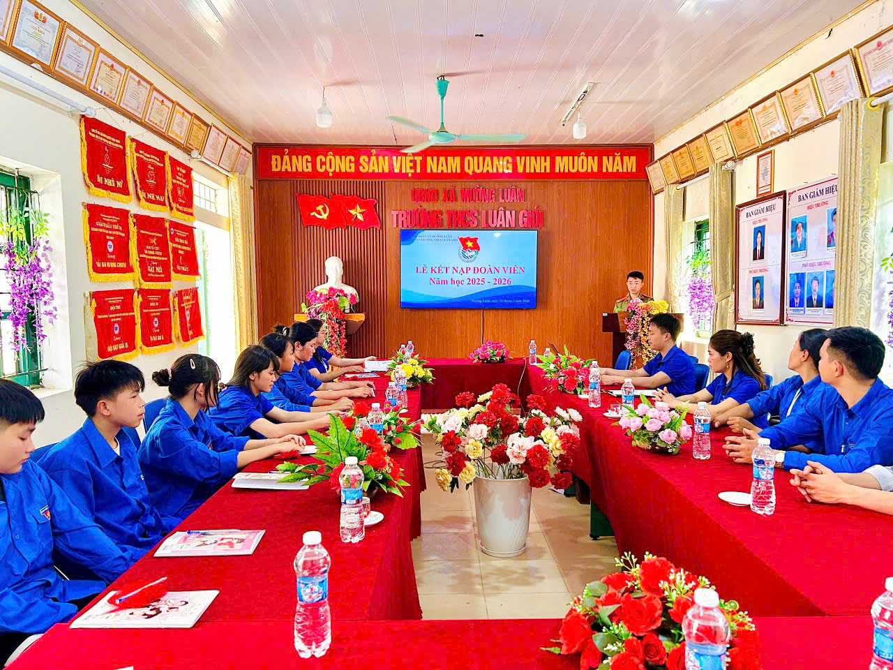 Đại diện Đoàn xã phát biểu